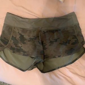 Lululemon speed up shorts